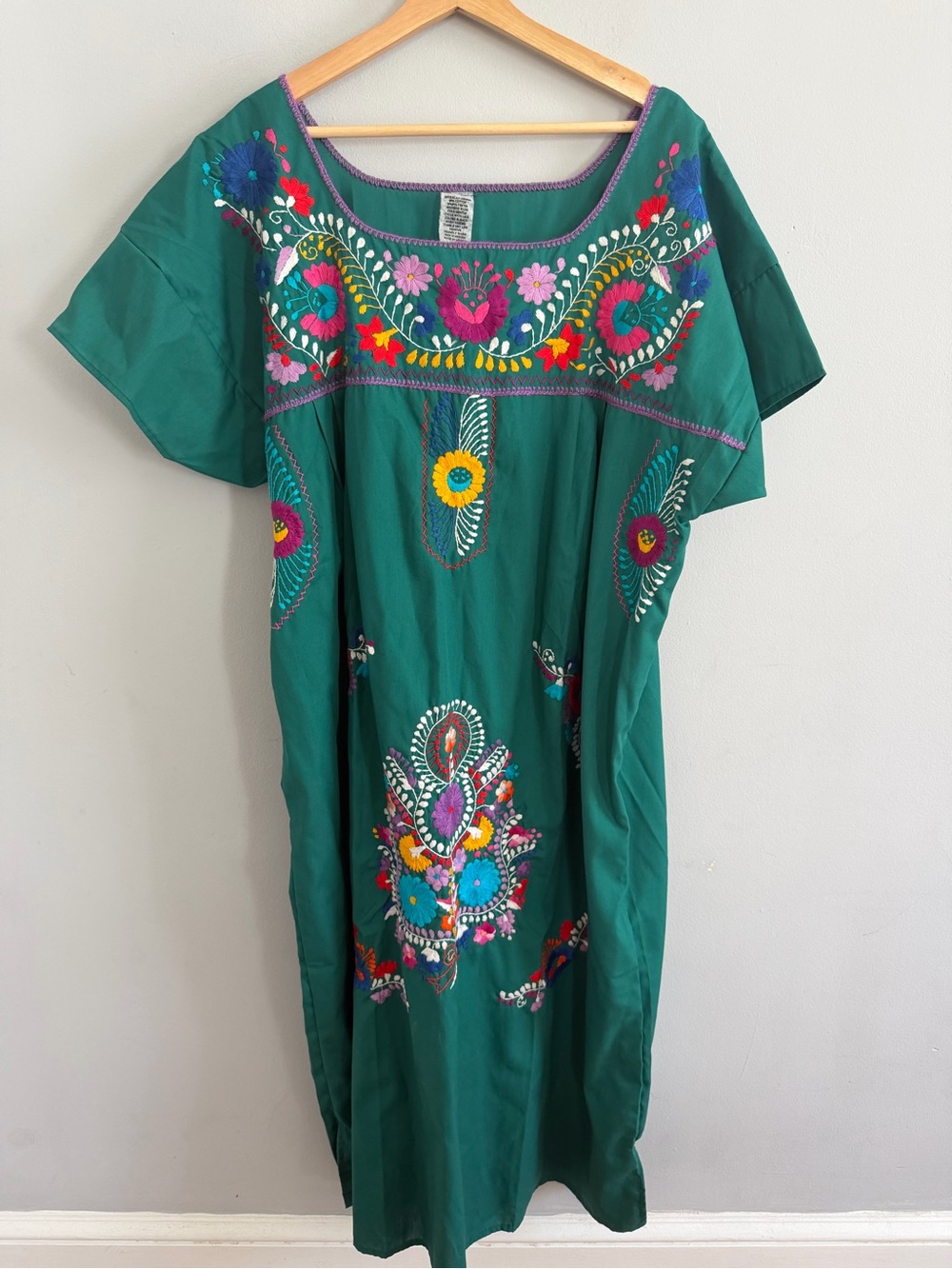 VTG Green Embroidered Mexican Folk Art Dress Multicolor Flowers L / XL